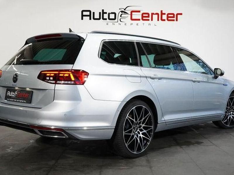 Gebraucht VW Passat GTE 245 PS (180 kW) 2022 Silber Kombi