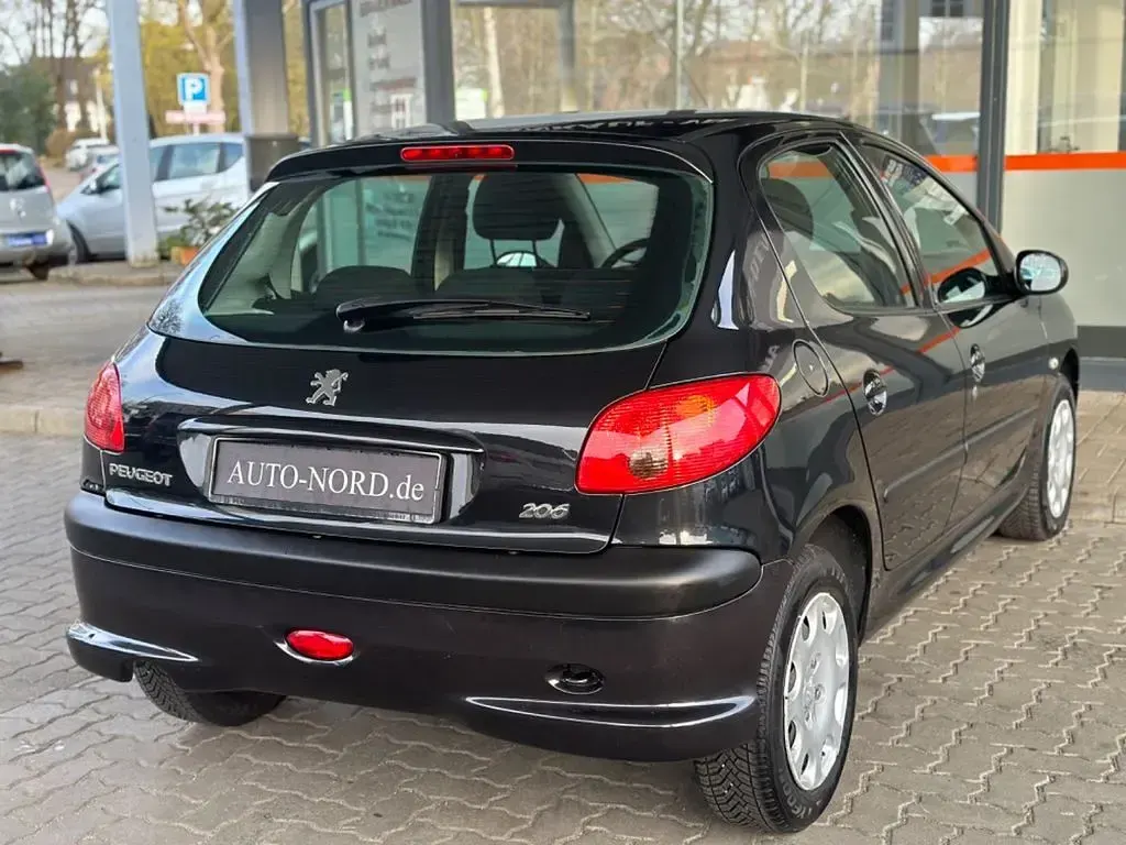 Gebraucht Peugeot 206 Filou 75 PS (55 kW) 2005 Schwarz Limousine