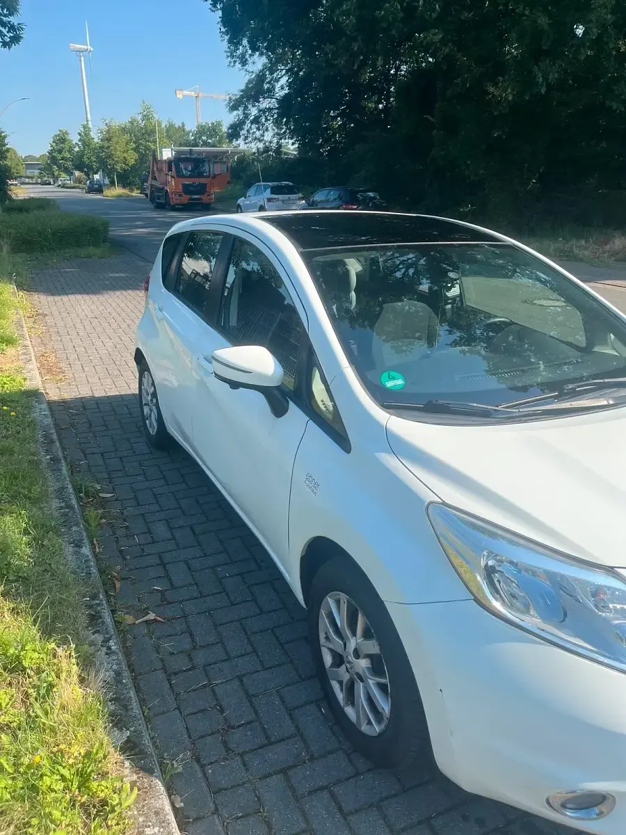 Gebraucht Nissan Note 80 PS (58 kW) 2013 Weiß Kleinwagen