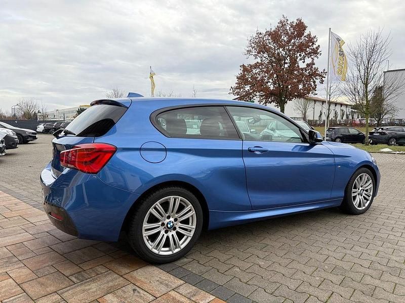 Gebraucht BMW 116 Sport Line 109 PS (80 kW) 2015 Estorilblau 2 metallic (metallic) Kleinwagen