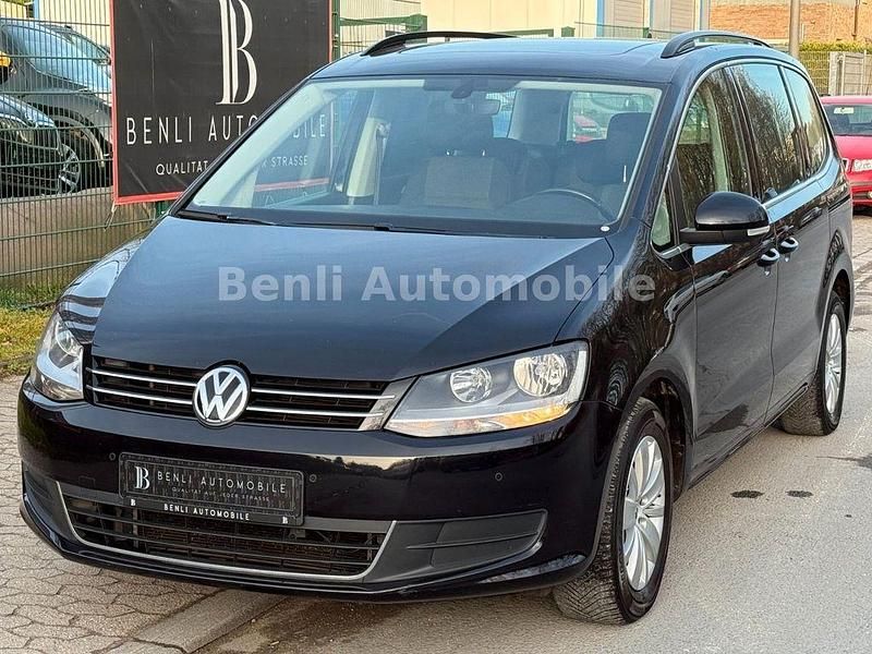 Gebraucht VW Sharan Comfortline 150 PS (110 kW) 2015 Schwarz Van / Kleinbus