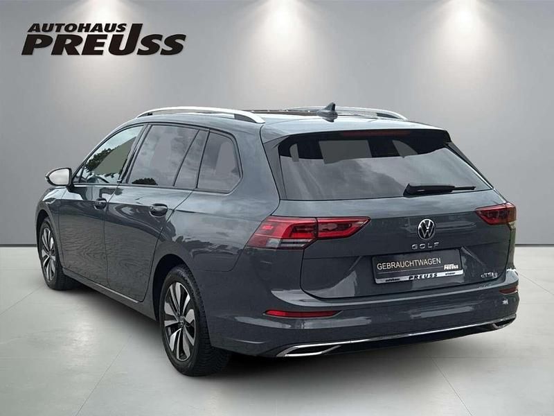Gebraucht VW Golf VIII Move 150 PS (110 kW) 2023 Delfingrau metallic Kombi