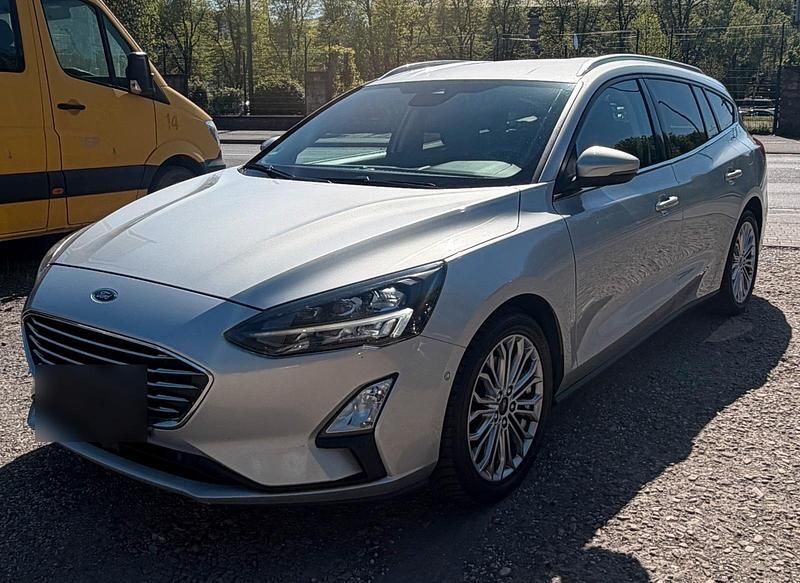 Gebraucht Ford Focus 150 PS (110 kW) 2020 Silber Kombi