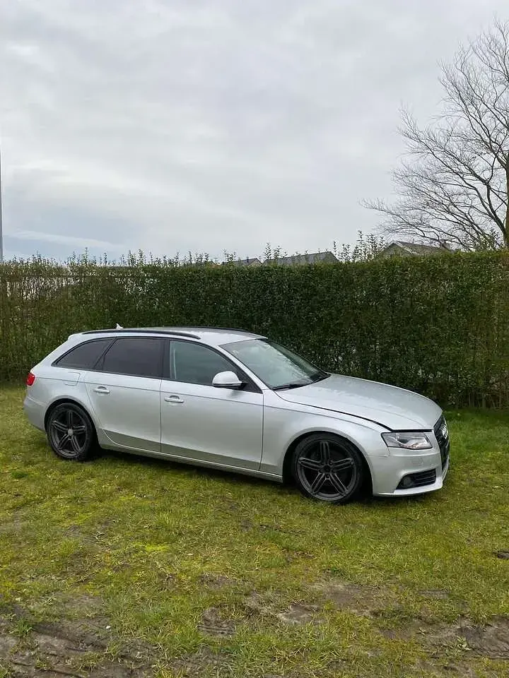 Używany Audi A4 S-Line 239 KM (175 kW) 2008 Kombi