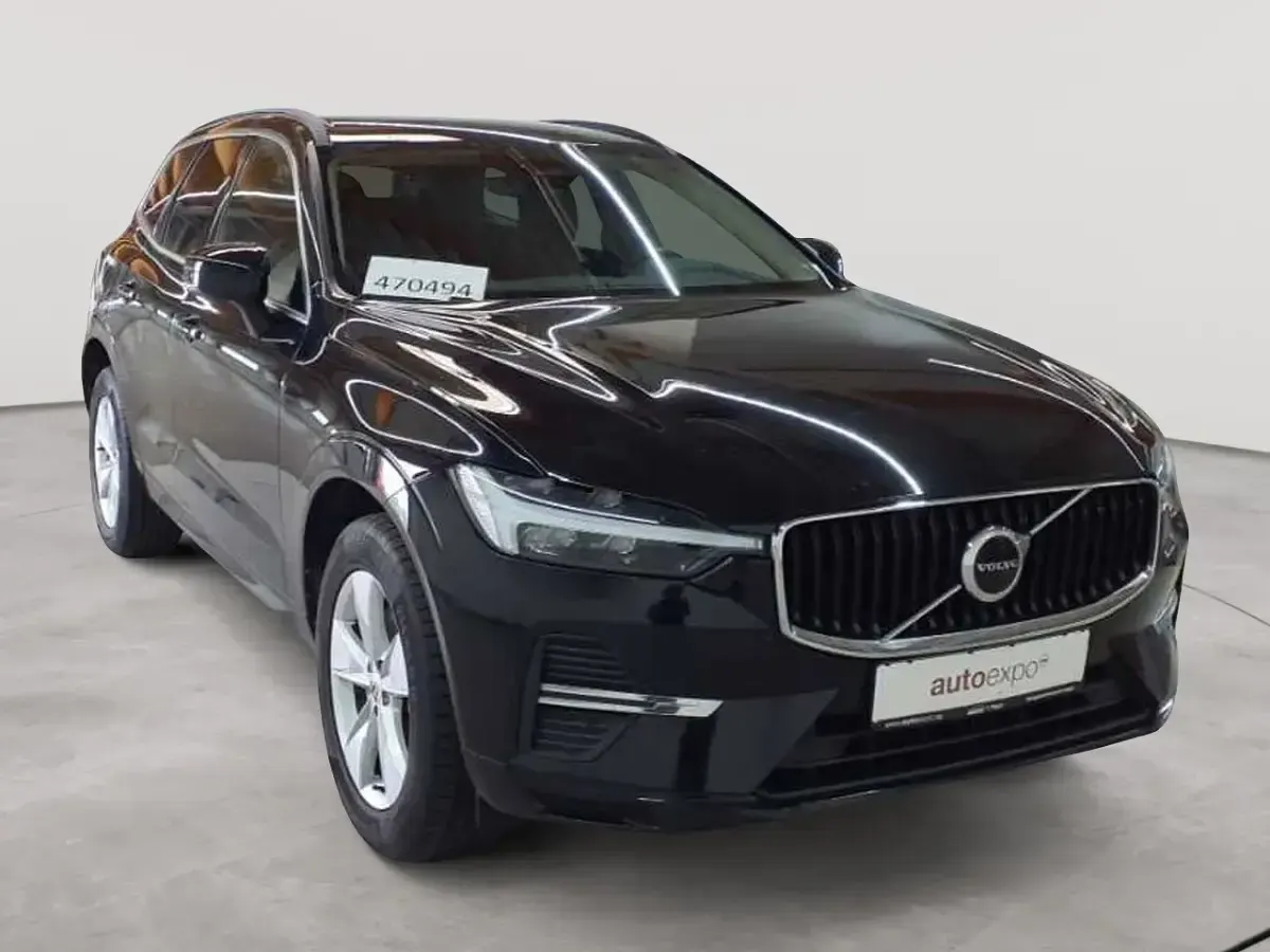 Gebraucht Volvo XC60 Core 197 PS (144 kW) 2023 SUV