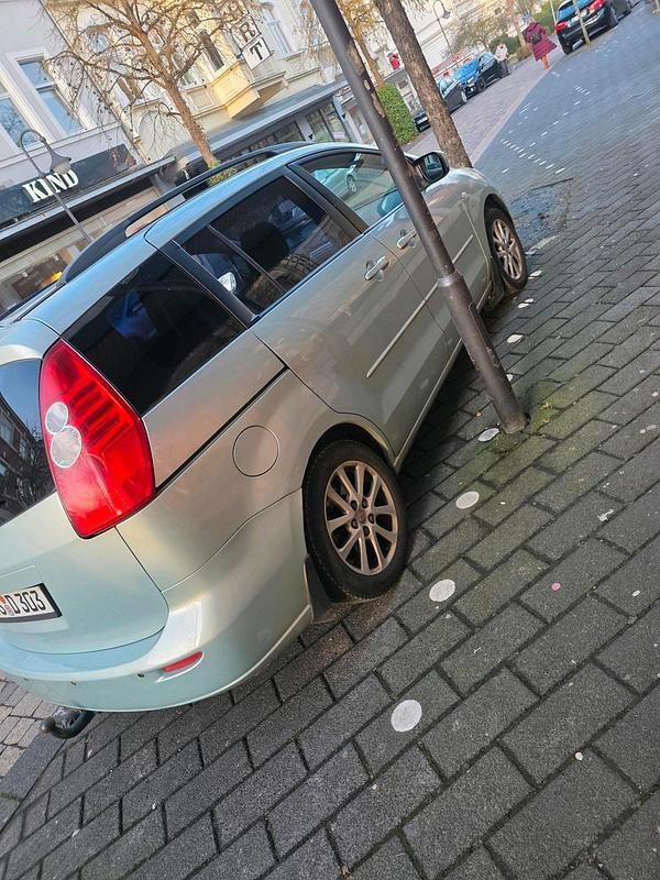 Gebraucht Mazda 5 115 PS (84 kW) 2006 Van / Kleinbus