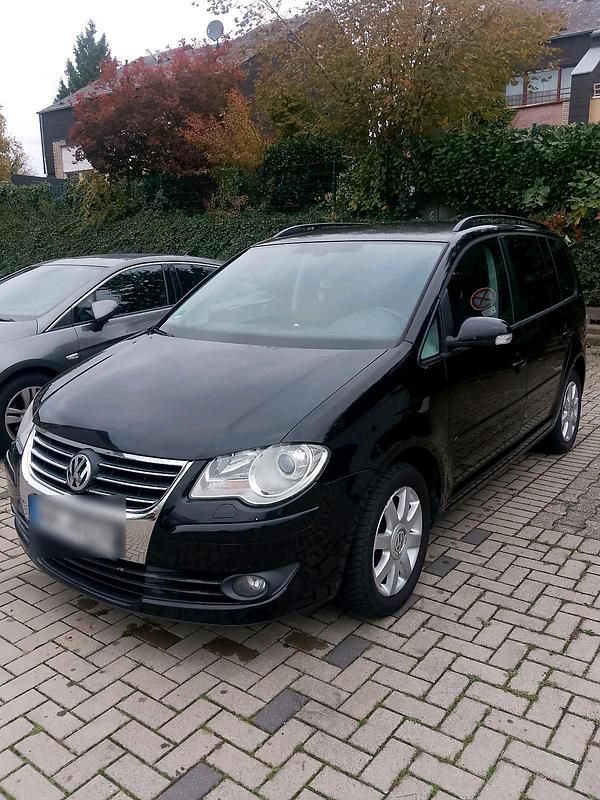 Schwarz Gebraucht 2008 VW Touran Van / Kleinbus | 3.000 € (Guter Preis) - Bild 1/4