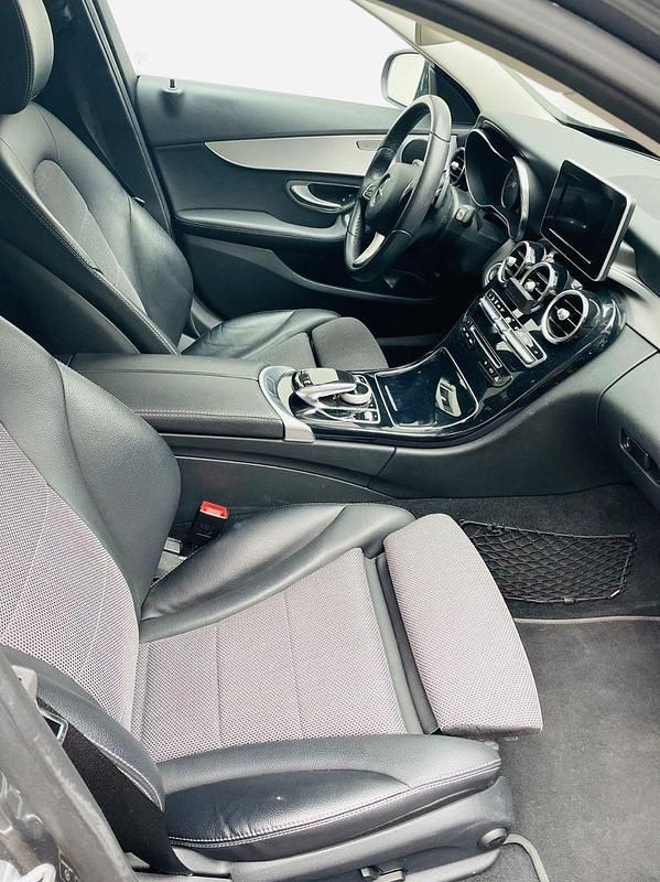Gebraucht Mercedes C200 Avantgarde 184 PS (135 kW) 2017 Grau Kombi
