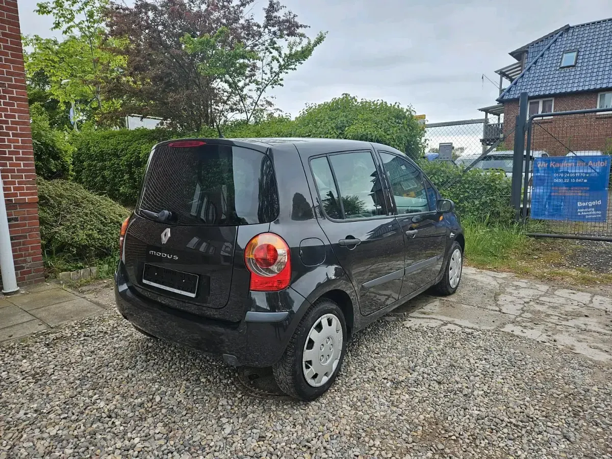 Używany Renault Modus 75 KM (55 kW) 2005 Niebieski Minivan