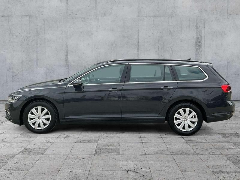 Gebraucht VW Passat Business 150 PS (110 kW) 2021 Grau Kombi