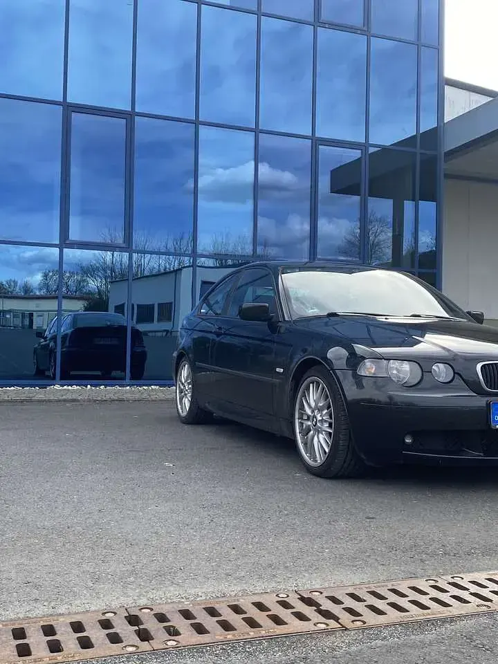 Gebraucht BMW 316 Compact M Sport 116 PS (85 kW) 2003 Schwarz Kleinwagen
