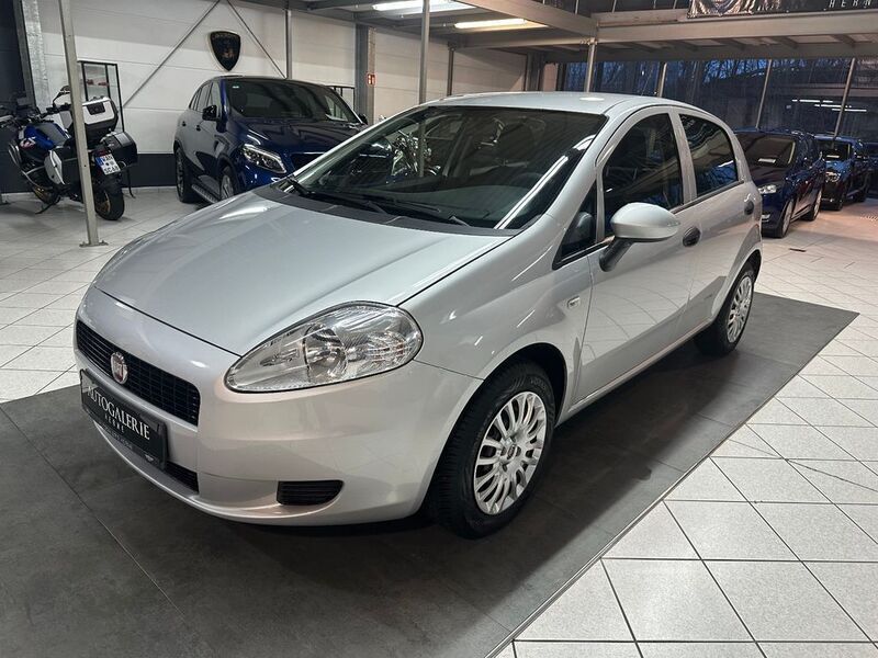 Silber Gebraucht 2013 Fiat Punto S Kleinwagen | 5.950 € - Bild 1/4