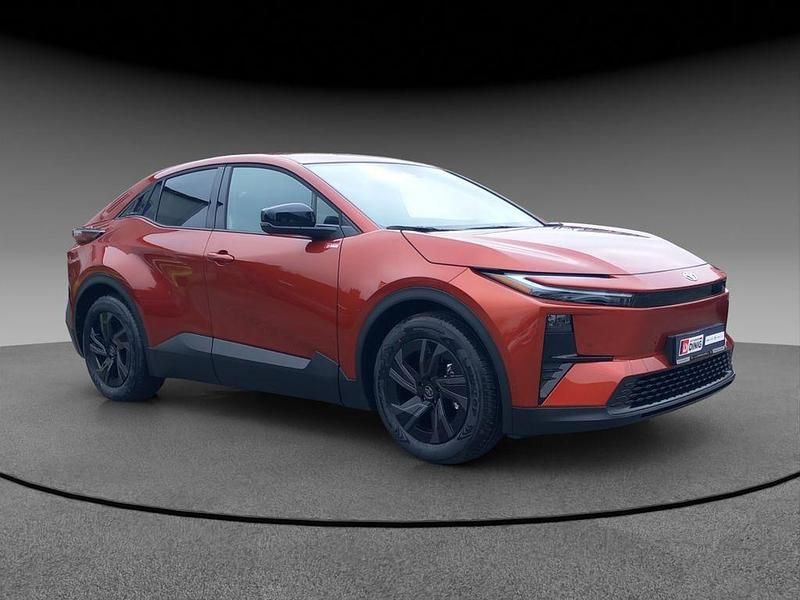 Neu Toyota C-HR+ 166 kW (226 PS) 2026 Grau SUV