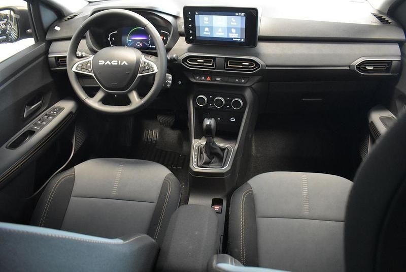 Gebraucht Dacia Jogger Extreme 141 PS (103 kW) 2023 Lichen kaki Van / Kleinbus