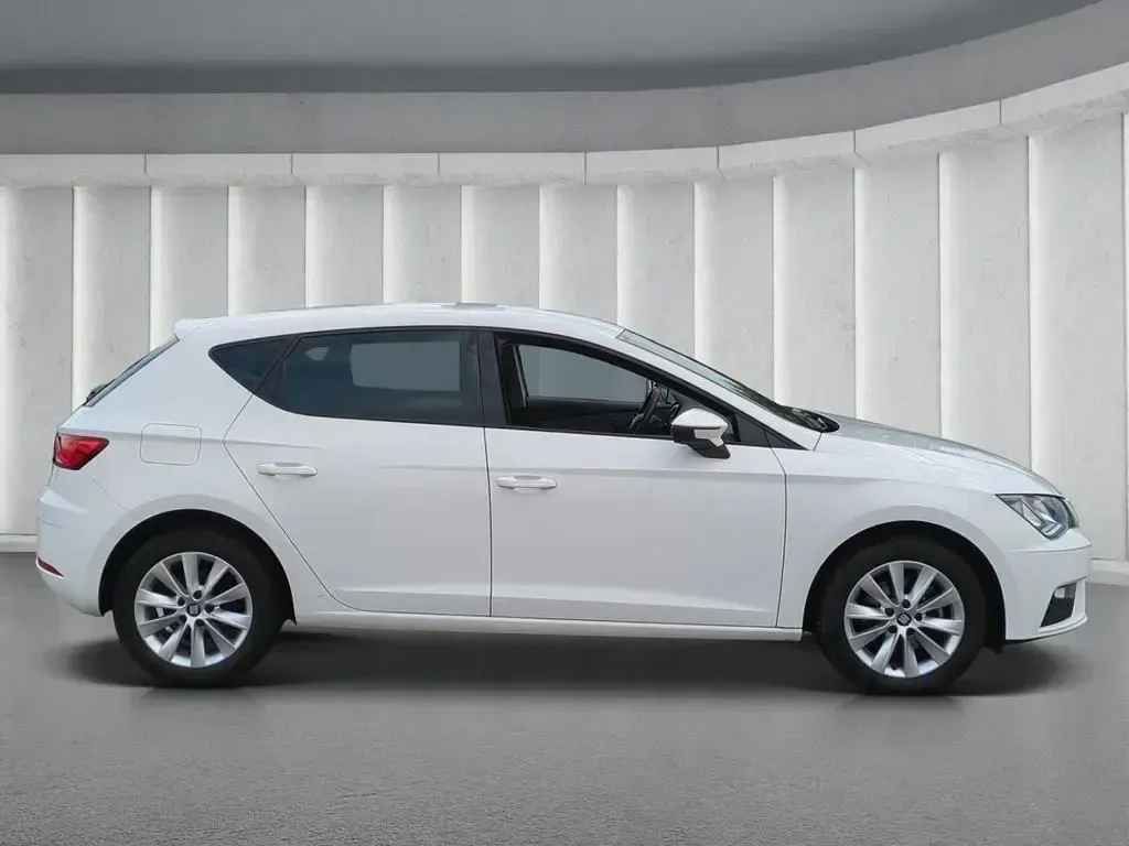 Gebraucht Seat Leon Style 125 PS (91 kW) 2018 Weiss Limousine