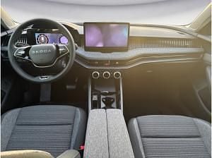 Neu Skoda Superb Selection 150 PS (110 kW) 2026 Silber Kombi