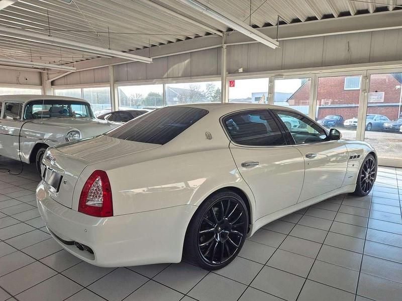 Gebraucht Maserati Quattroporte 430 PS (316 kW) 2010 Weiß Limousine