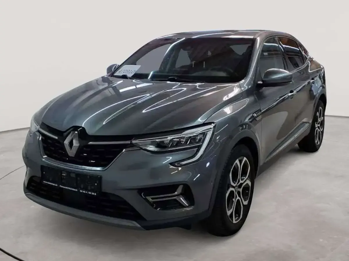 Gebraucht Renault Arkana Techno 140 PS (102 kW) 2023 Graphitgrau metallic SUV
