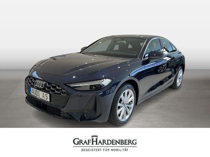 Blau Neu 2025 Audi A5 Comfort Coupé | 51.153 € (Teuer) - Bild 1/4