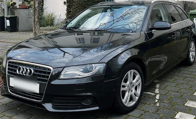 Gebraucht Audi A4 Ambiente 120 PS (88 kW) 2010 Schwarz Kombi