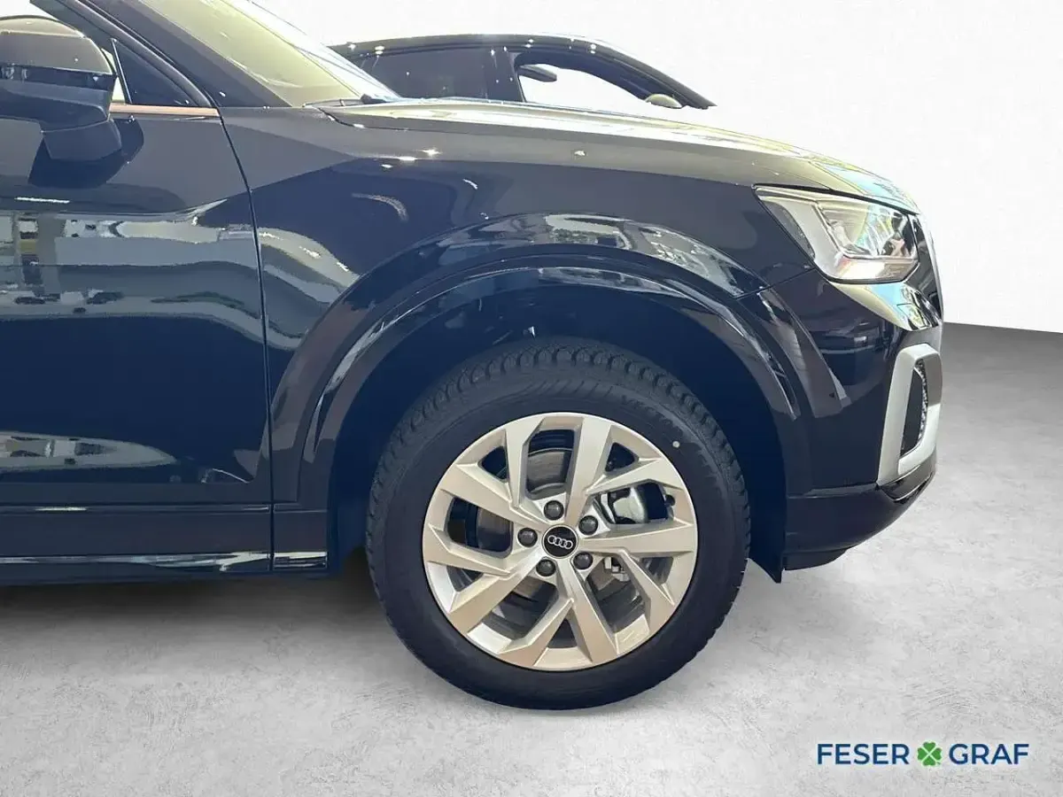 Ny Audi Q2 Advanced 150 HK (110 kW) 2026 Sort SUV