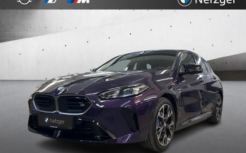 Gebraucht BMW M135 Efficient Dynamics 300 PS (220 kW) 2025 Violett Kleinwagen