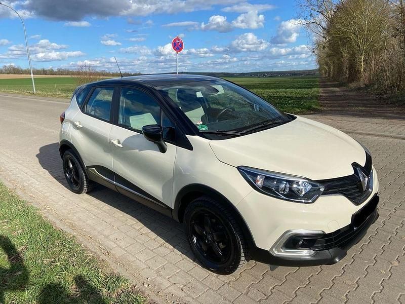 Gebraucht Renault Captur Experience 90 PS (66 kW) 2017 Beige SUV