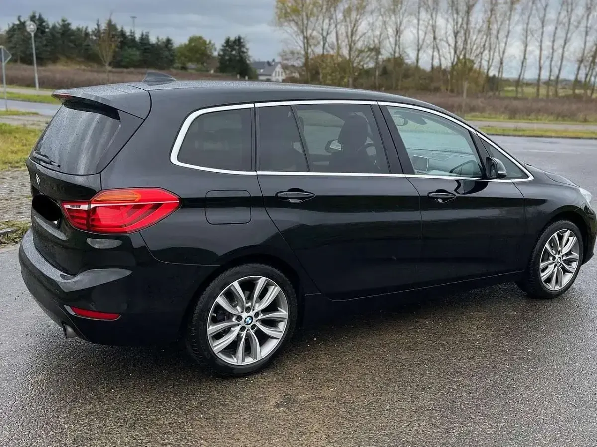 Gebraucht BMW 220 Advantage 192 PS (141 kW) 2017 Schwarz Kombi