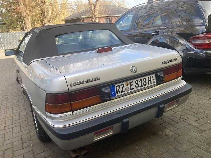 Gebraucht Chrysler Le Baron 150 PS (110 kW) 1989 Silber Cabrio