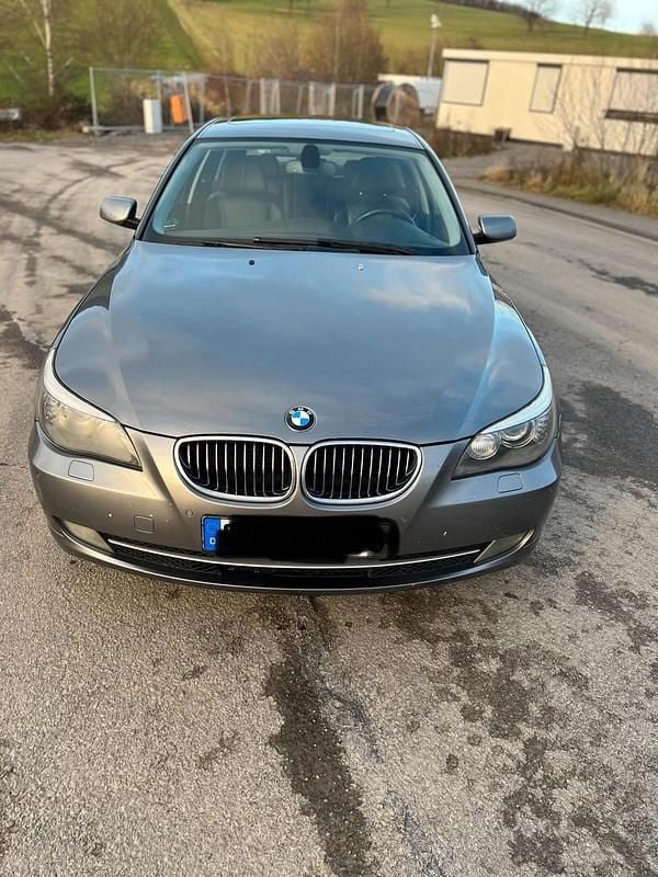 Gebraucht BMW 520 177 PS (130 kW) 2008 Kombi
