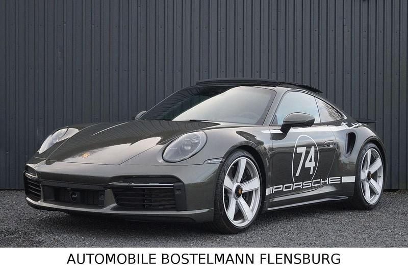 Grün Neu 2025 Porsche 911 Turbo | 289.992 € (Fairer Preis) - Bild 1/4