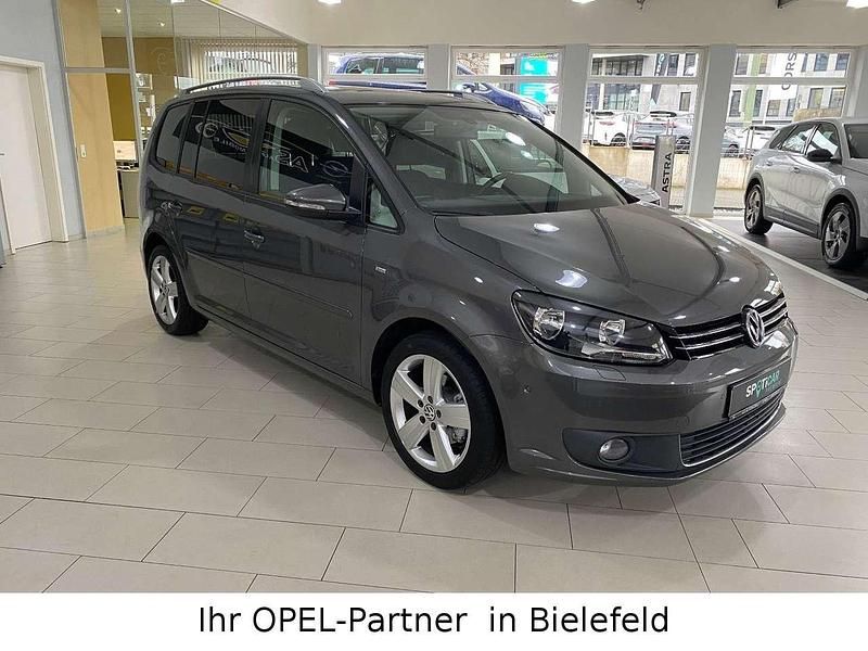 Gebraucht VW Touran Cup 105 PS (77 kW) 2014 Grau Van / Kleinbus