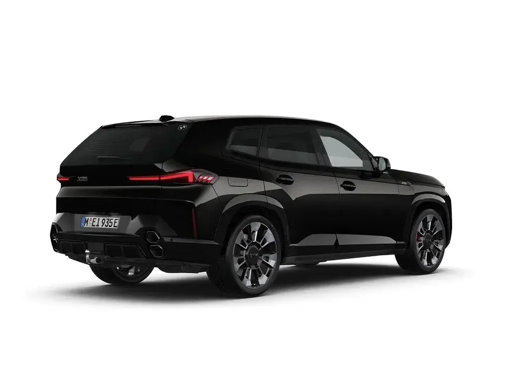 Nowe BMW XM Performance 476 KM (350 kW) 2026 Czarny SUV