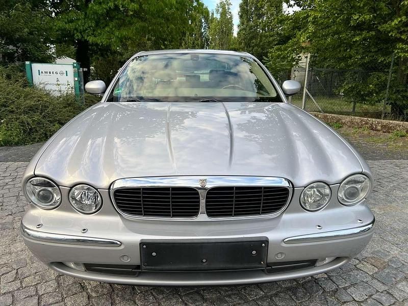 Gebraucht Jaguar XJ8 258 PS (189 kW) 2004 Platinum Limousine