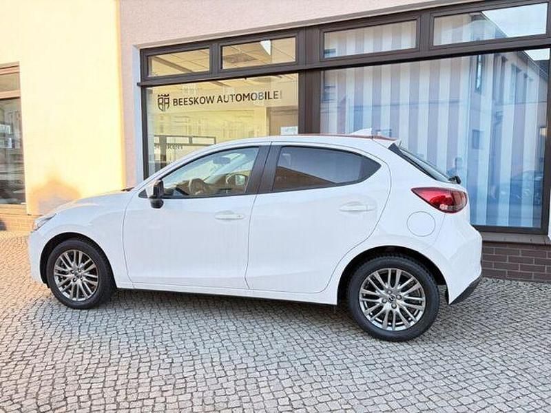 Gebraucht Mazda 2 Kizoku 90 PS (66 kW) 2021 Weiß Limousine