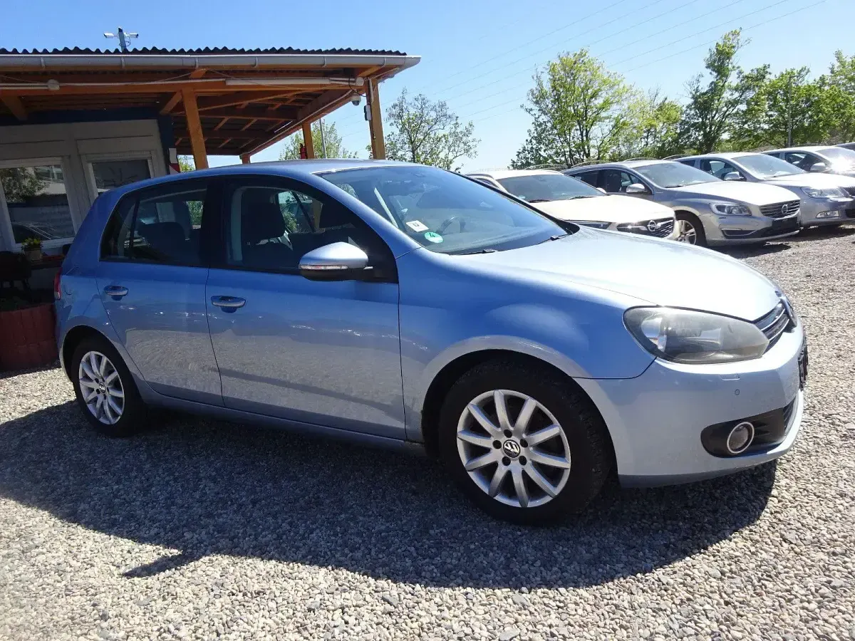 Gebraucht VW Golf VI Comfortline 122 PS (89 kW) 2009 Blau Kleinwagen