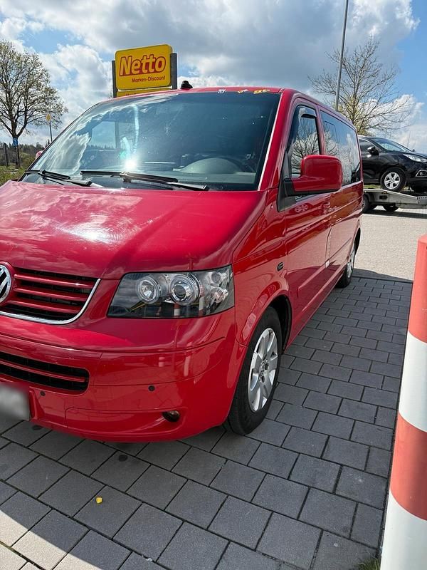 Second-hand VW T5 174 CP (127 kW) 2004 Roșu Van