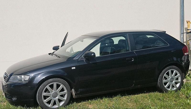 Schwarz Gebraucht 2005 Audi A3 S-Line Kleinwagen | 1.800 € (Superpreis) - Bild 1/4