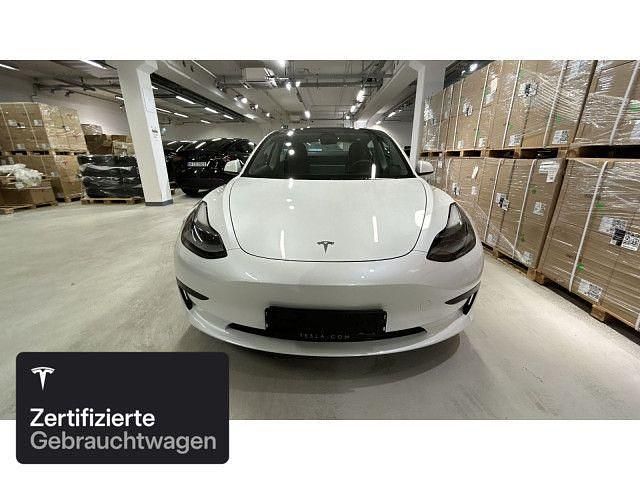 Gebraucht Tesla Model 3 RWD 286 kW (390 PS) 2021 Weiß Limousine