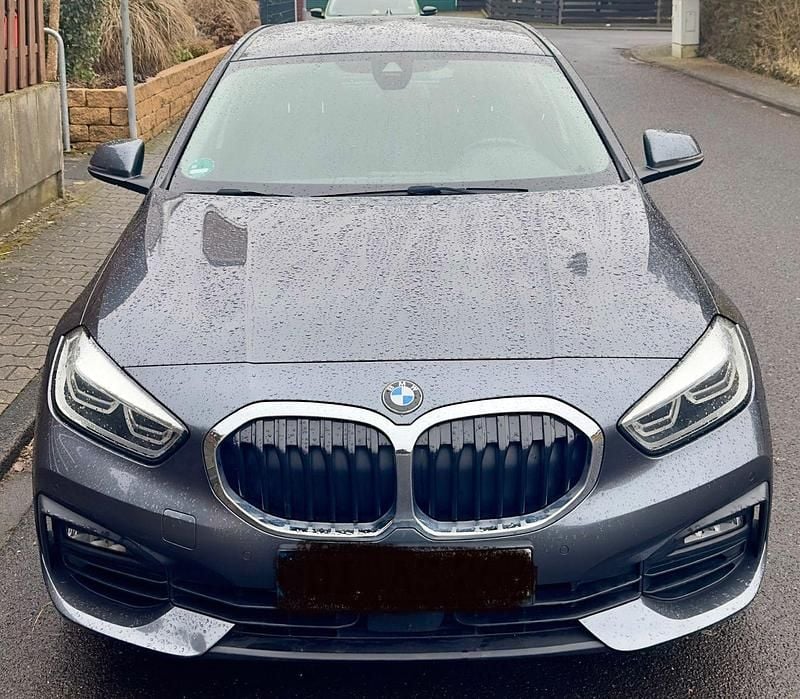 Gebraucht BMW 118 Advantage 140 PS (102 kW) 2020 Grau Kleinwagen