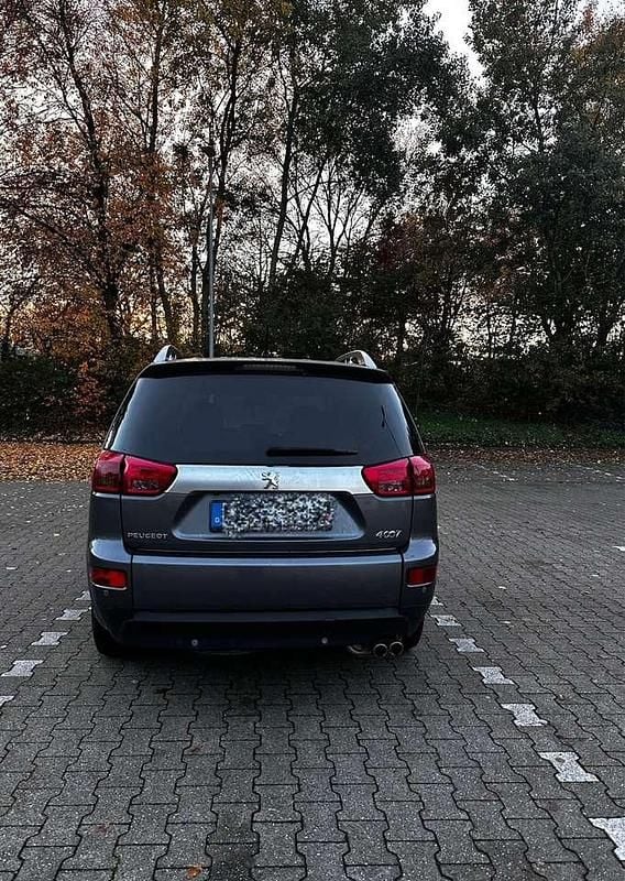 Gebraucht Peugeot 4007 Active 156 PS (114 kW) 2011 Grau SUV