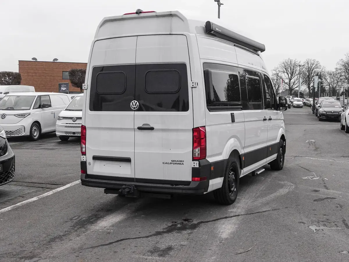 Gebraucht VW California California 177 PS (130 kW) 2025 Candyweiss Van