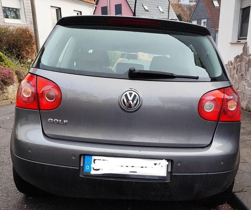 Gebraucht VW Golf V Edition 80 PS (58 kW) 2007 Grau Limousine