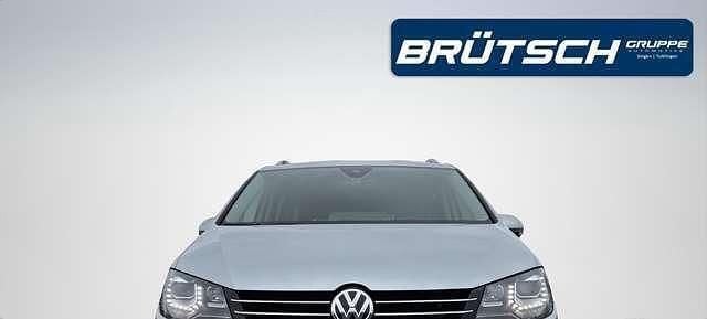Gebraucht VW Sharan Active 150 PS (110 kW) 2021 Silber metallic Van / Kleinbus