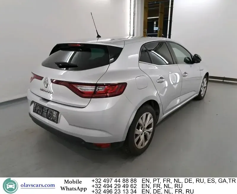 Usata Renault Mégane 116 CV (85 kW) 2018 Argento Berlina