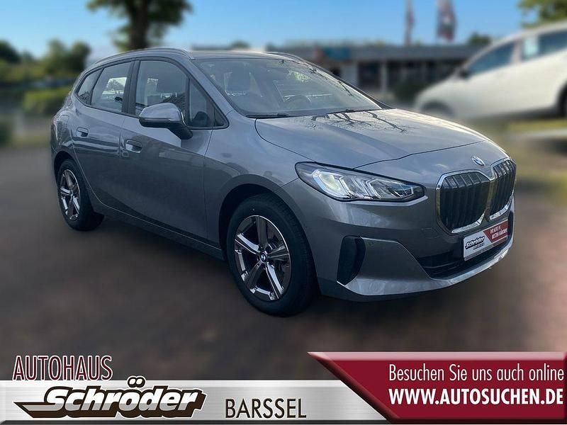 Gebraucht BMW 220 Active Tourer 170 PS (125 kW) 2022 Grau Van / Kleinbus