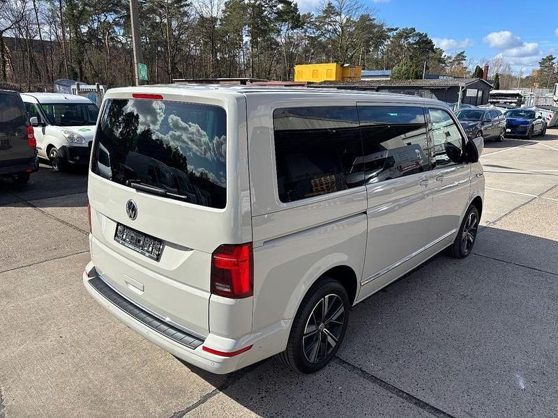Second-hand VW Multivan 204 CP (150 kW) 2021 Gri Monovolum
