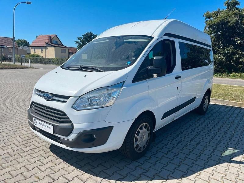 Weiß Gebraucht 2016 Ford Transit Kombi | 8.750 € (Guter Preis) - Bild 1/4