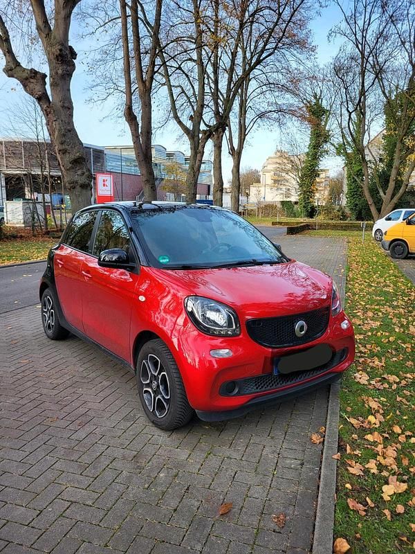 Gebraucht Smart ForFour 90 PS (66 kW) 2016 Rot Kleinwagen