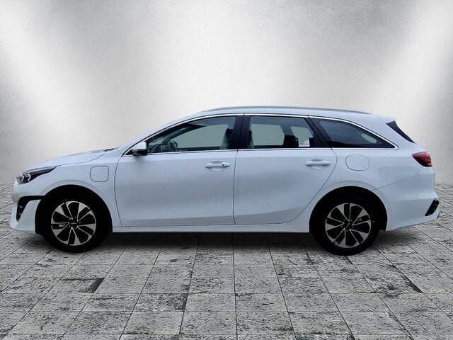 Gebraucht Kia Ceed 141 PS (103 kW) 2024 Andere farbe Kleinwagen
